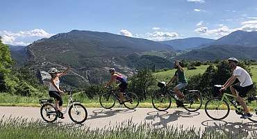 Boucle vélo Verdon: La vallée du Bau