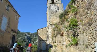 Escapade gourmande en vélo électrique dans le Petit Luberon