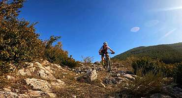 Espace VTT-FFC FFCT Provence Alpes - Circuit n°5 : Le Montdenier - Niveau Noir