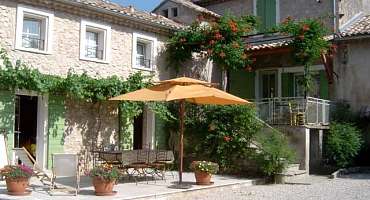 Vacation rentals - Les Argiles