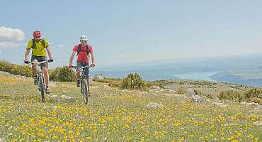 Chemins du Soleil - De Digne-les-Bains à Tartonne - Les terres noires à VTT