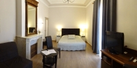 hotel-sainte-anne-chambre-apt-luberon.jpg hotel-sainte-anne-chambre-apt-luberon.jpg
