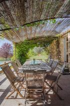 L'Arbre d'Alice -Gîte de Lure : bien-être, confort et piscine au coeur de la nature_Ongles L'Arbre d'Alice -Gîte de Lure : bien-être, confort et piscine au coeur de la nature_Ongles