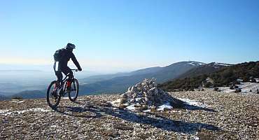 Circuit VTT n°56 - Crêtes du Grand Luberon et Combe Platte