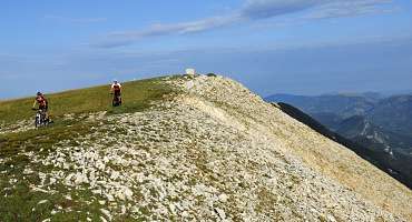 Découverte de la Montagne de Lure et du Pays de Forcalquier à VTT