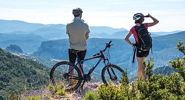 MTB-FFC-Bereich Von den Quellen nach Gorges du Verdon - MTB Loop: Besichtigung der Aussichtspunkte v