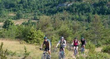 Von Sources nach Gorges du Verdon MTB-FFC Bereich - MTB Loop: Tour de la Grau