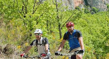 Espace VTT-FFC - Des Sources aux Gorges du Verdon - Circuit n°12 : Le Travers des Galans - niveau bl