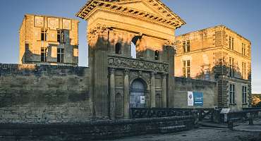 Office de Tourisme Luberon Sud Tourisme - La Tour d'Aigues