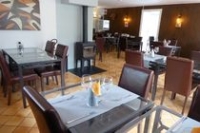 restaurant restaurant